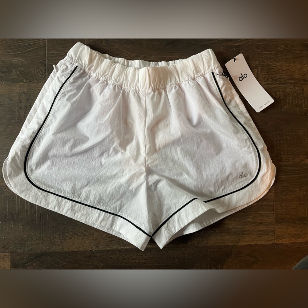 NWT Alo The Motivate Track Short - Picture 7 of 7